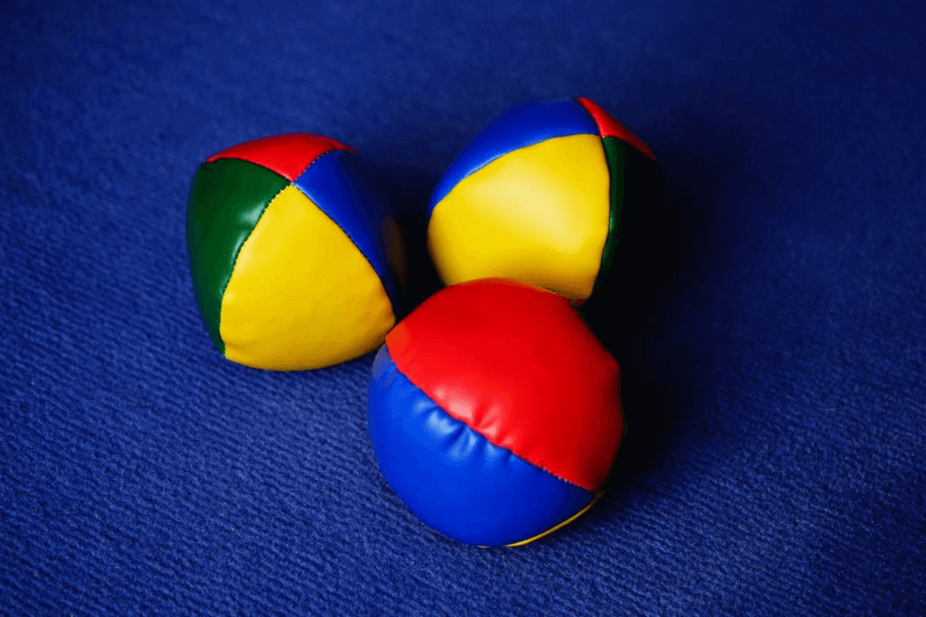 World Juggling Day (Saturday, June 15th, 2024)