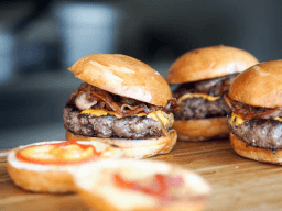 National Cheeseburger Day